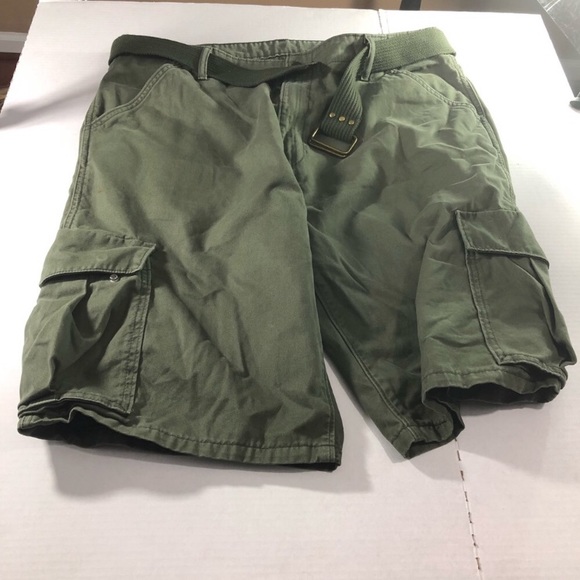 Levi’s Cargo Shorts Olive Green - Picture 4 of 7